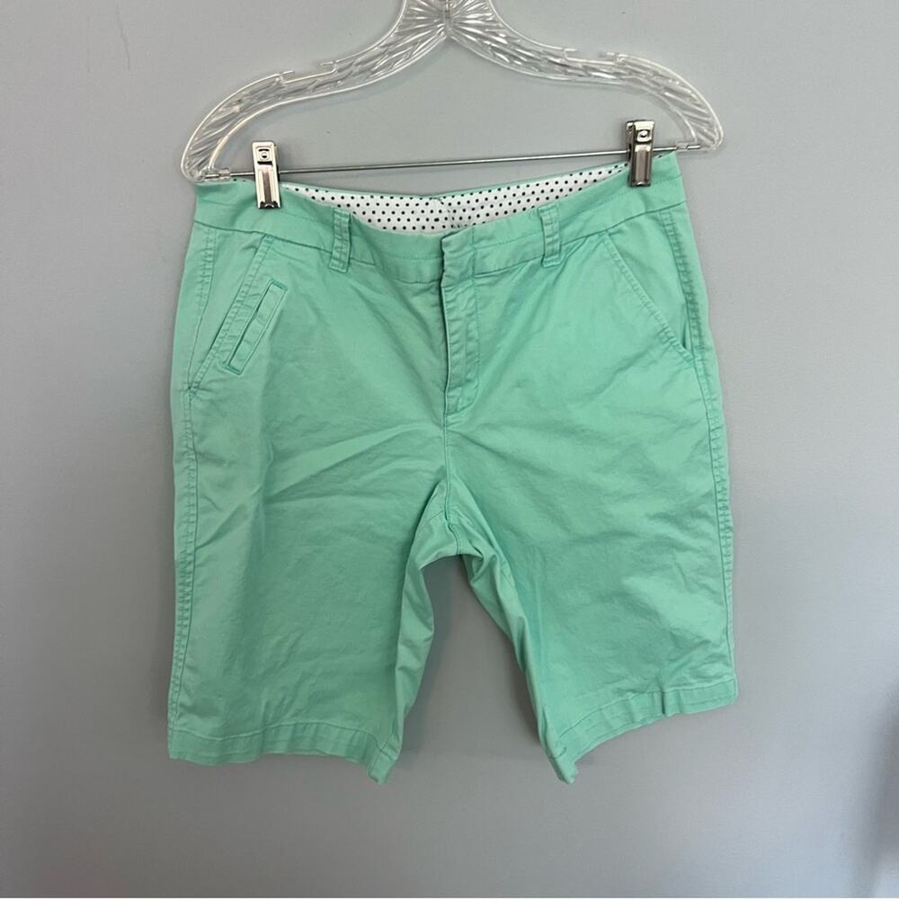 JC Penney Mint Green Bermuda Shorts Women’s Size 29 / 8 Cotton & Spandex